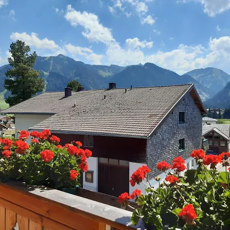 Haus Schedle Ferienwohnung Tannheim